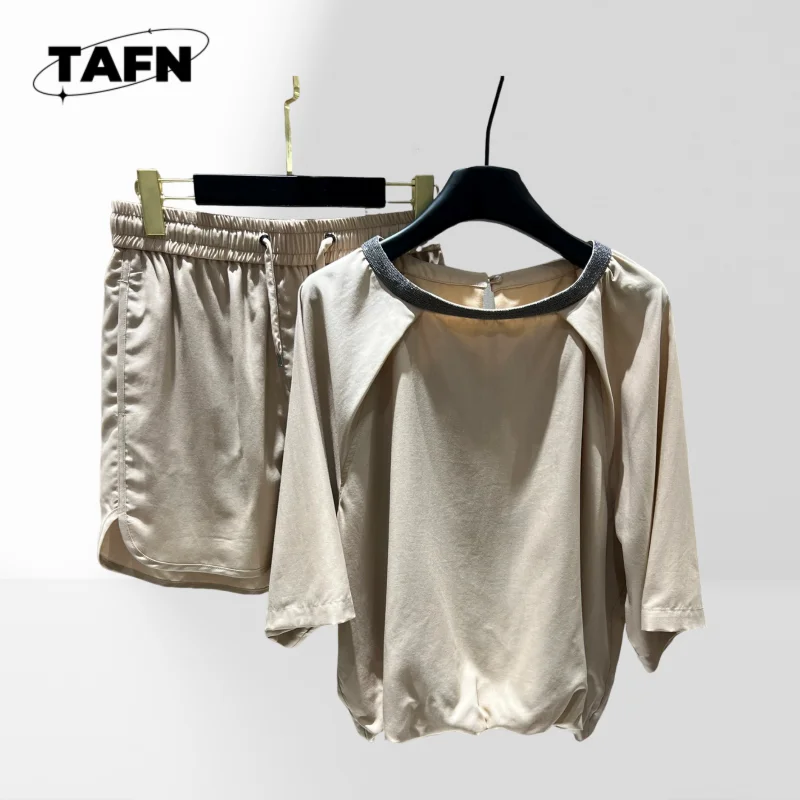 

Metal Neckline Light Sports Suit Simple yet Women’s Skirt Set, Comfortable and Fashionable All Day Perfect for Hot WeatherAG314