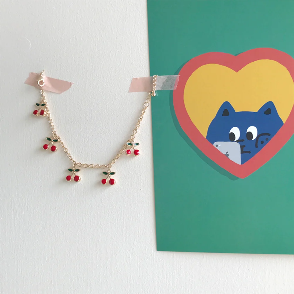 

Women Cherry Bracelet Stylish Hand Chain Jewelry Unique Charm Beaded Bracelet Accessories for Ladies Hand Jewelry