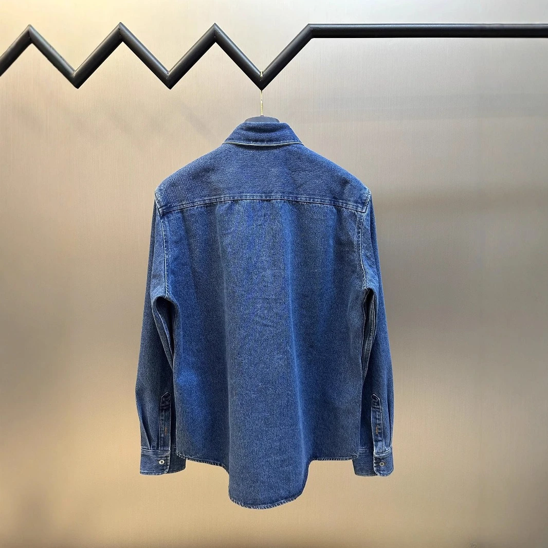 سترة قميص دينيم عالية الإصدار لعام 2026 متعددة الاستخدامات أنماط مصممة أوروبية وأمريكية غير رسمية فضفاضة للرجال والنساء