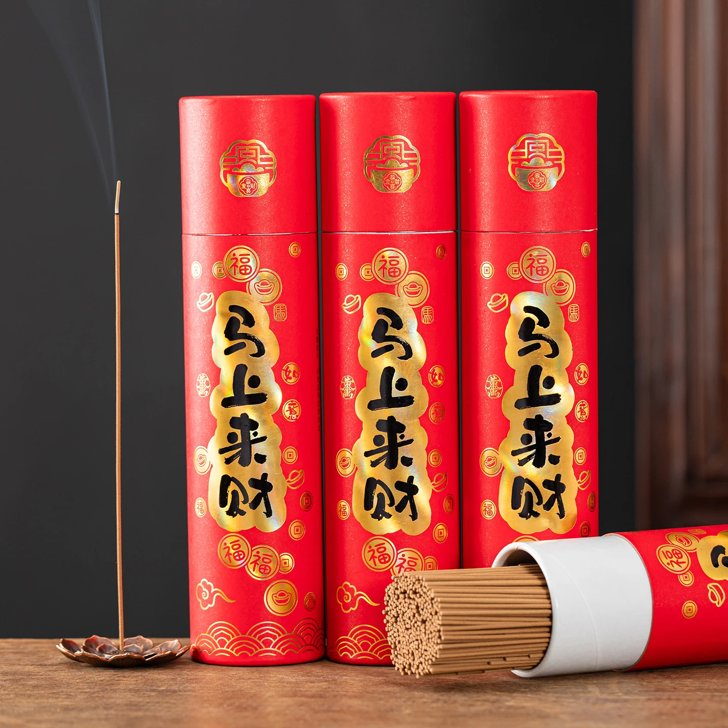 400Pcs Natural Laoshan Sandalwood Incense Sticks, Made from High-Quality Sandalwood, with a Long-Lasting Fragrance, Long Burning Time, and a Natural Rich Aroma, Which Has the Effect of Freshening the Air, Eliminating Odors, Calming the Mind, and Providing Relaxation, Suitable for Indoor and Outdoor Use, Home, Living Room, Office, Tea Room, Study, Bedroom, Garden, Camping, Yoga, and Meditation
