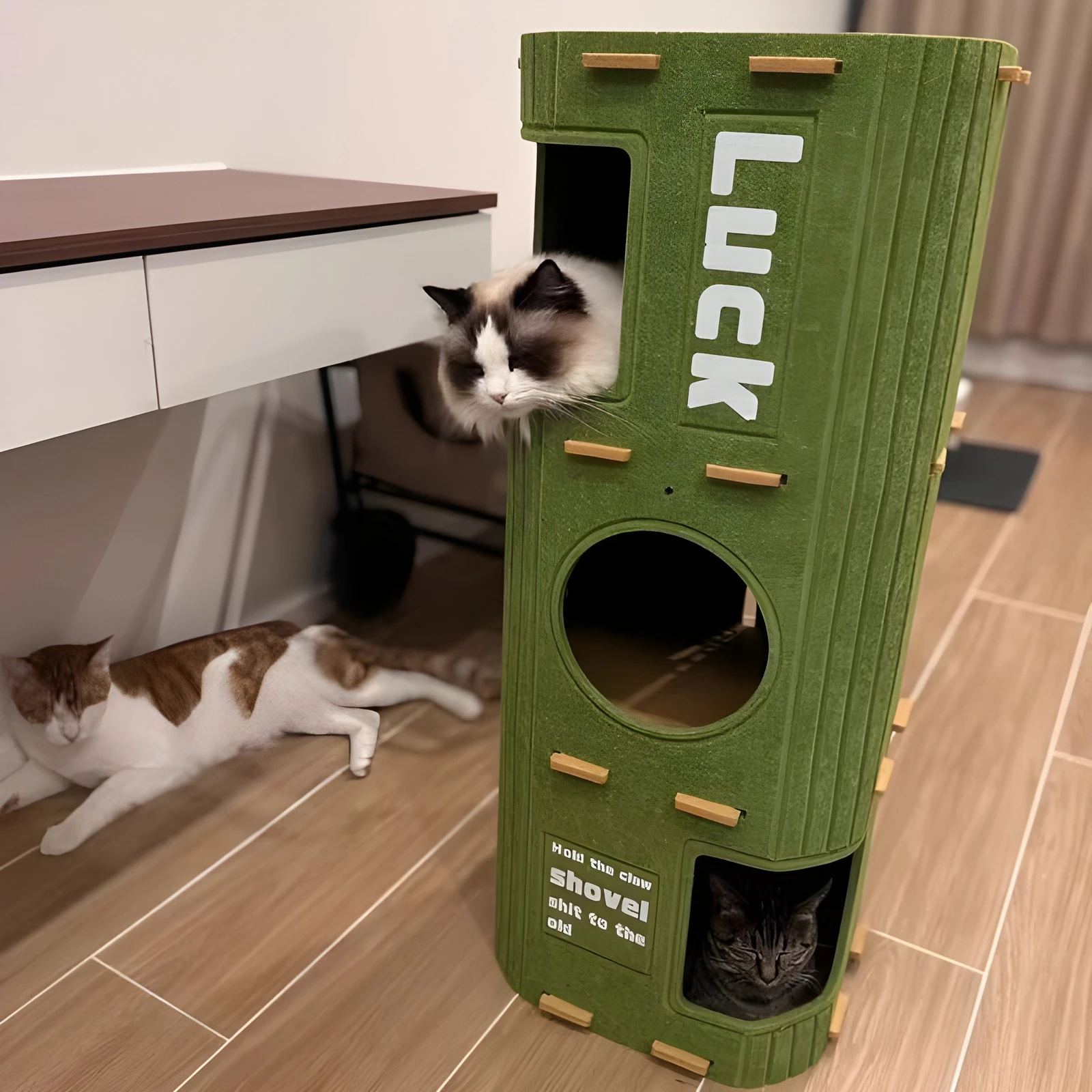 Mehrstöckiges Katzennest Katzen-Klettergerüst Integriertes Geschlossenes Sicherheits-Katzenschlafnest Kratzfest Verschleißfest Vier Jahreszeiten – Detail 12