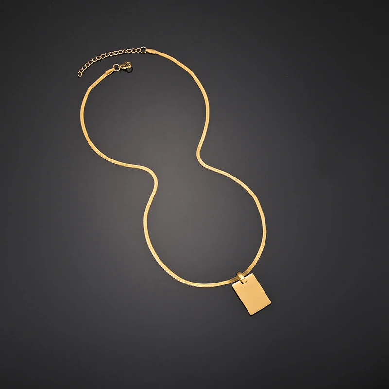 Letdiffery Engraved Photo Necklace Stainless Steel Personalized Letter Name Square Pendant Gold Color Jewerly for Women Gitfs