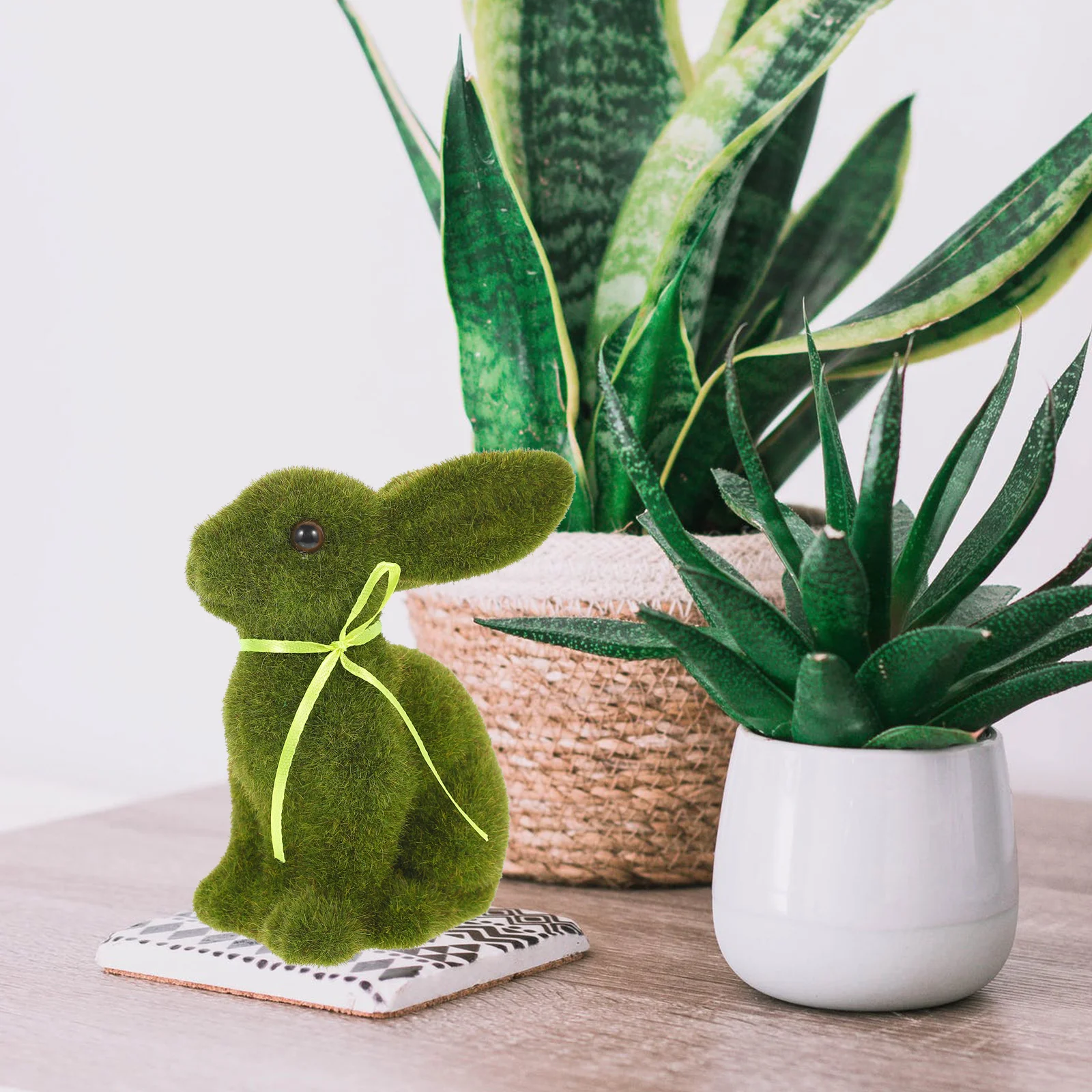 Adorno de conejo simulado, figuritas de rana y conejito, estatua alimentadora, jardín de Pascua, flocado, artesanía de resina para bebé