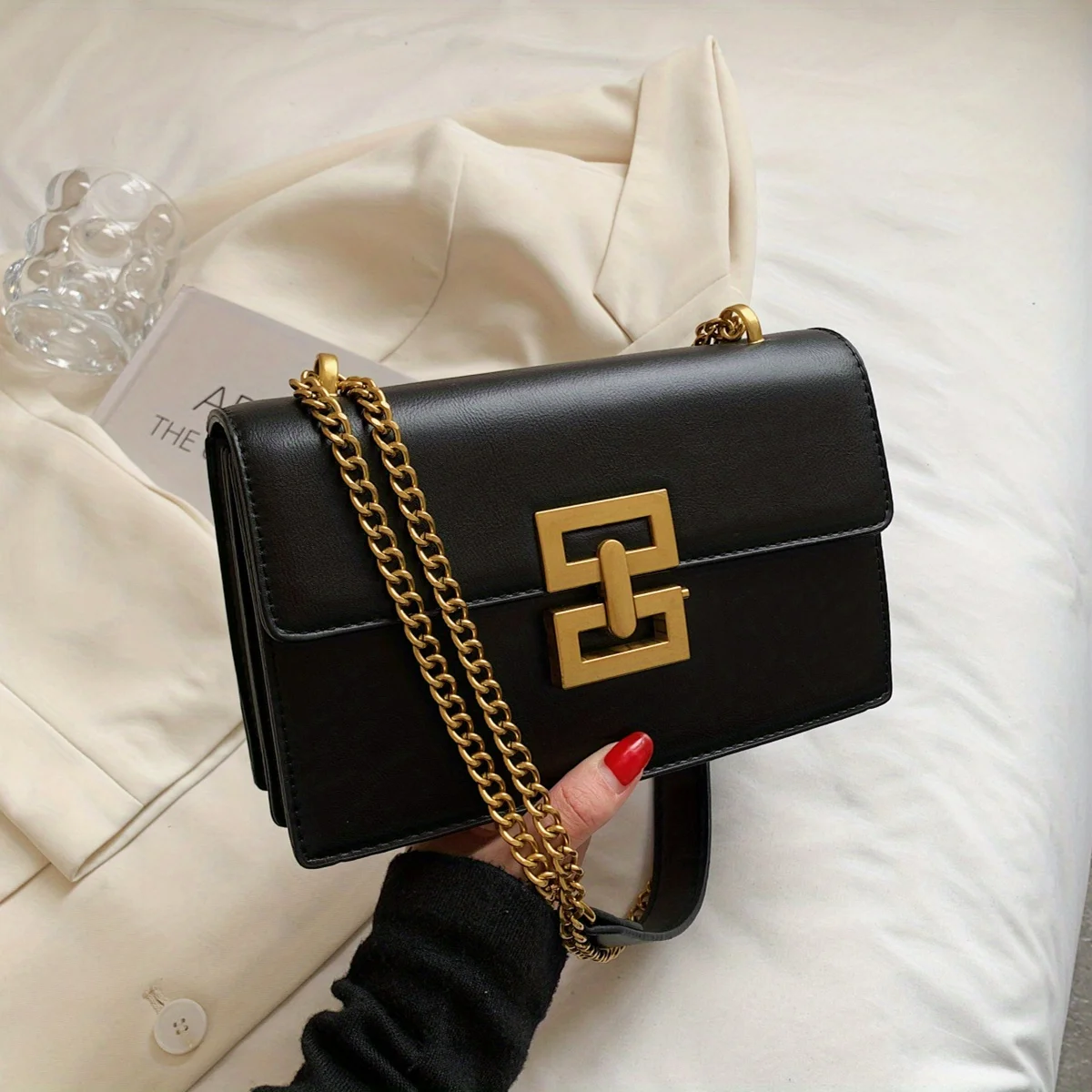 Minimalist Classic Crossbody Bag Square PU Leather Flip Wallet Women's Casual Handbag and Shoulder Bag image 3