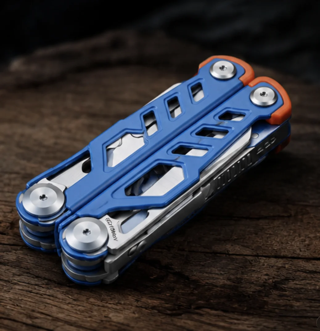Multifunction Pliers Folding Tool Portable EDC Outdoor Emergency Repair Multi Tool with Scissors Wrench Screwdriver for Camping