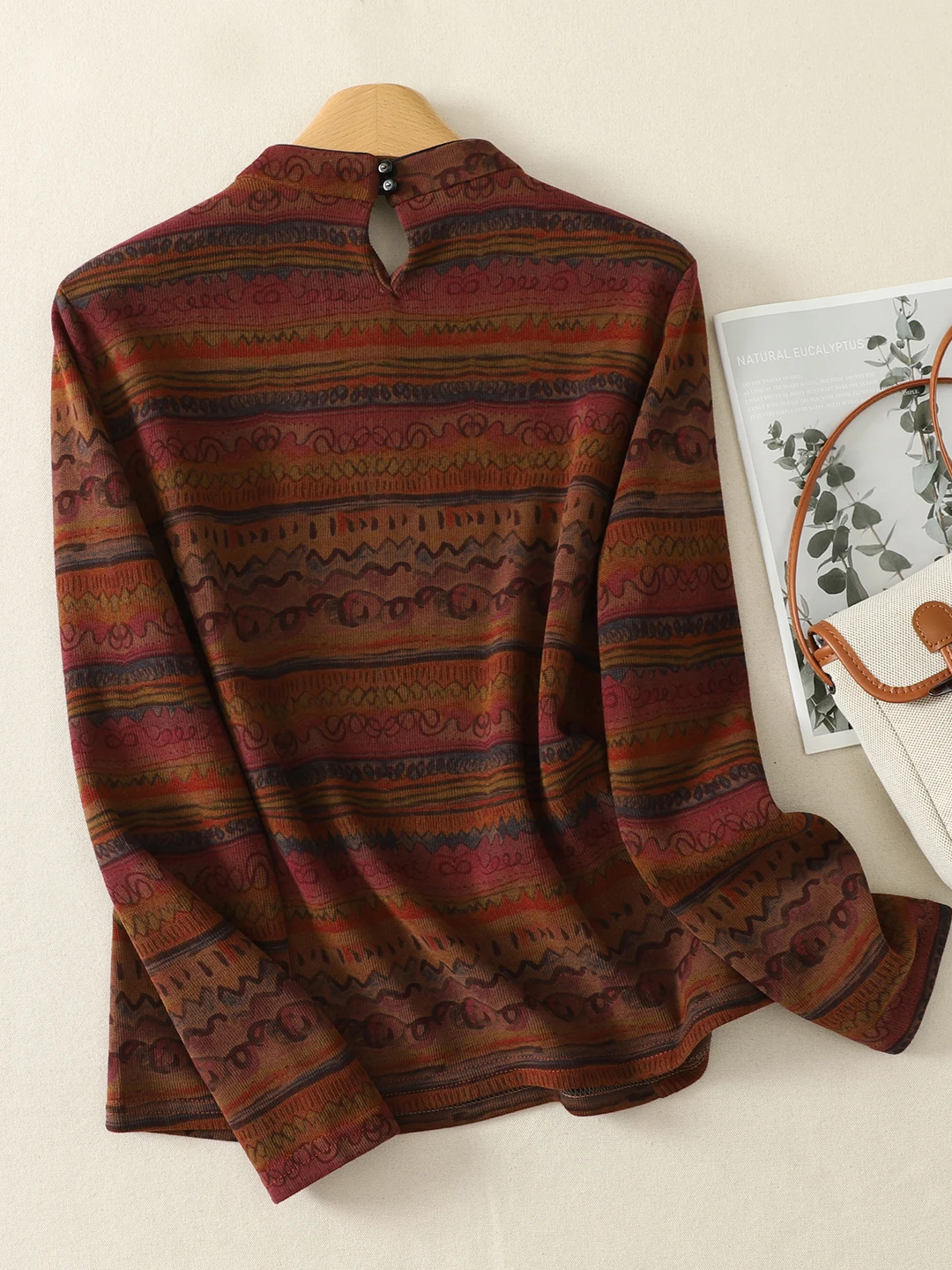 Cotton Long Sleeve Crew Neck Short T-Shirt Women's Basic Shirt Artistic Button Stand Collar Printed Casual Top for Autumn