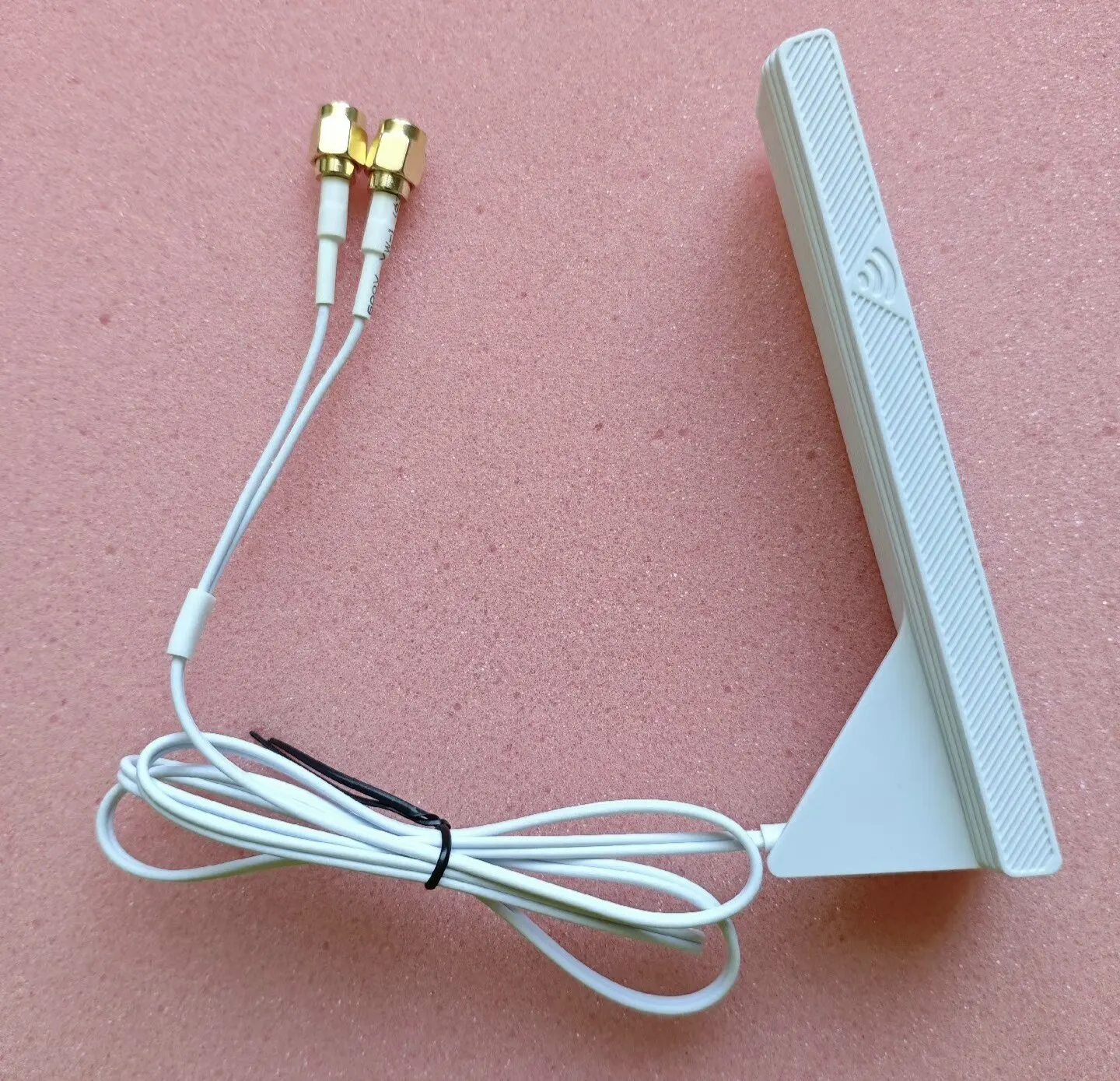 Magnetic White WiFi Antenna SMA gold Thread for ASUS MSI Gigabyte Motherboards