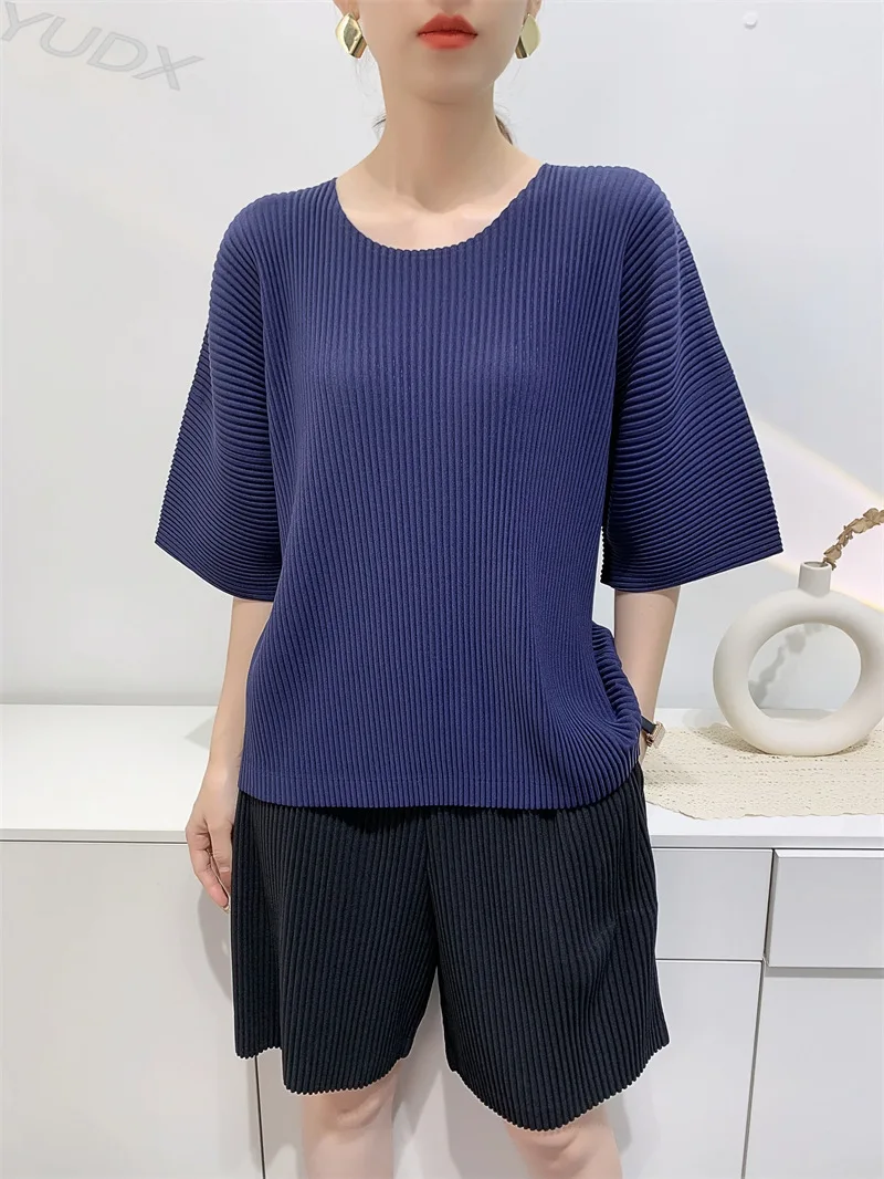 Miyake Early Fall  Toothpick Pleated Top Five-quarter Sleeve Loose Large Size Casual T-shirt High Quality Niche Women's Clothing