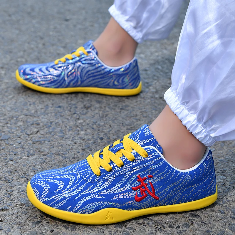 New style leather-faced couple casual sports shoes - men's Tai Chi shoes for practice water-resistant martial arts shoes