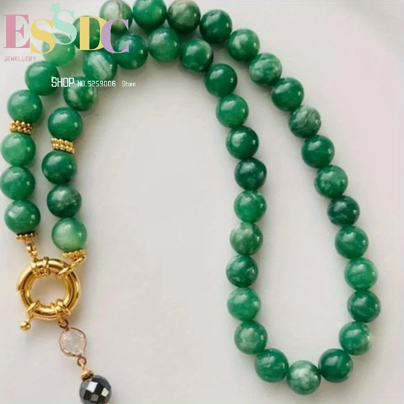 Luxurious quality jewelry retro and elegant green pendant necklace the first choice necklace for banquets and parties