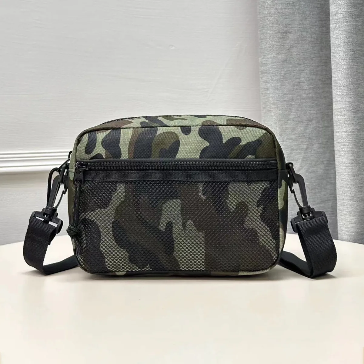 ISKYBOB Tactical Shoulder Bag Men Crossbody Bag Women's Casual Canvas Mobile Phone Small Handbag Camera Storage Bag  Portable