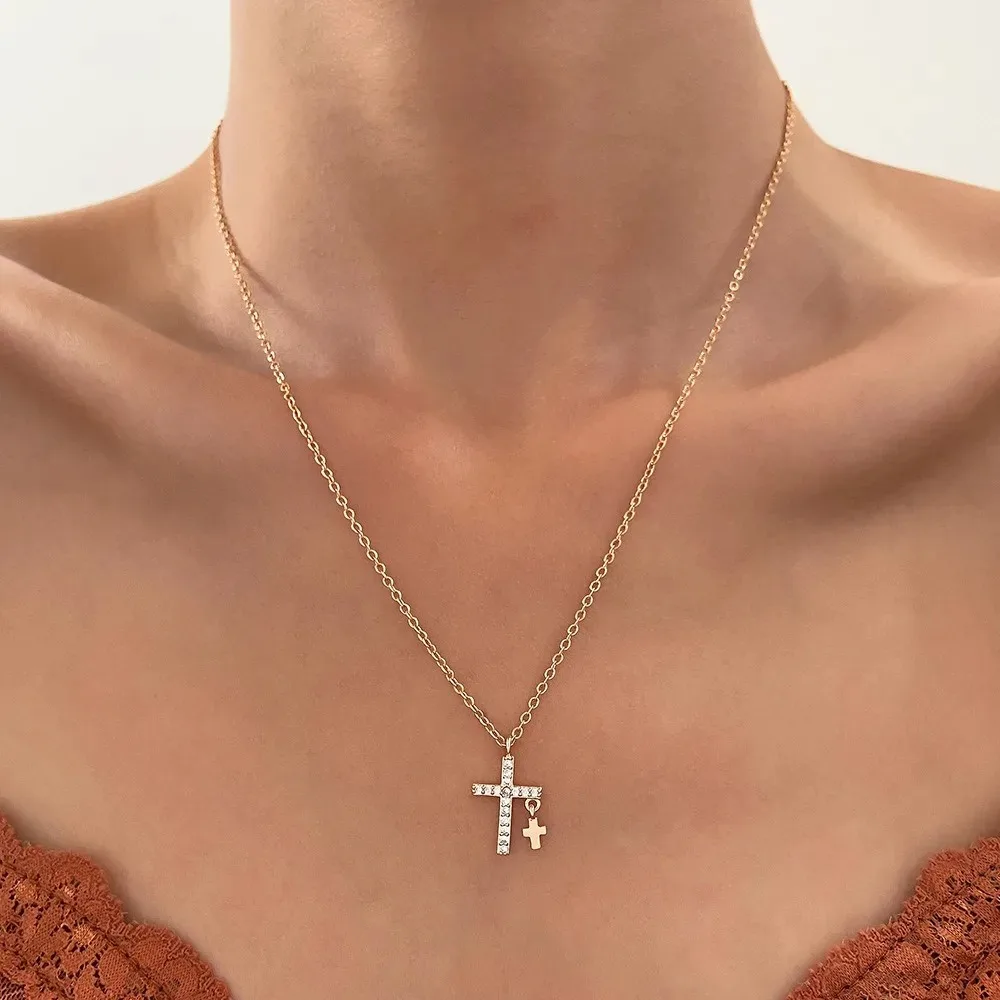 2026 New Fashion Simple Metal Cross Pendant Necklaces for Women Luxury Design Zircon Choker Jewelry Birthday Accessories Gifts