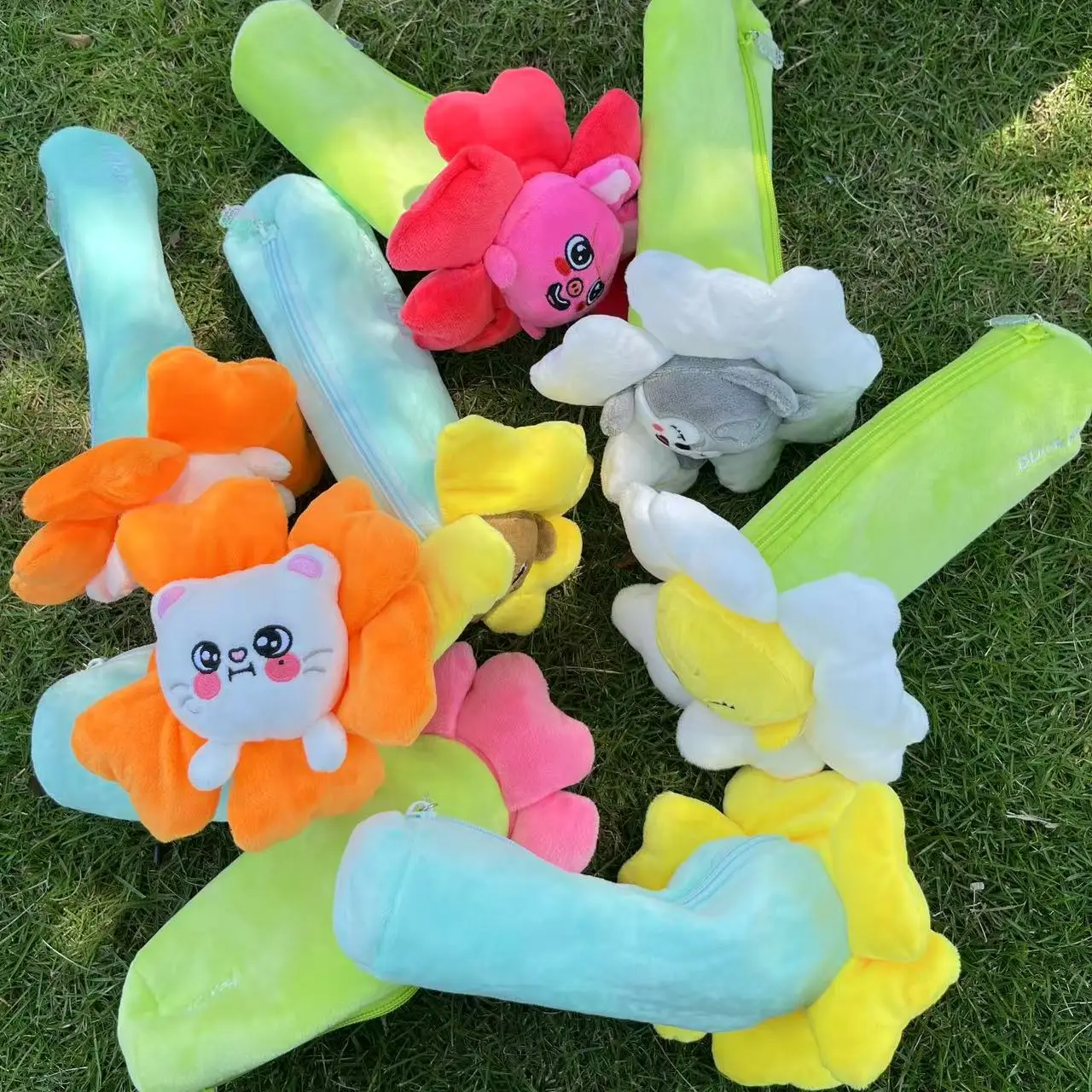 Kpop skzoo chaveiro de pelúcia dos desenhos animados animais de pelúcia plushies ficar boneca de pelúcia brinquedos jyp fãs leeknow hyunjin chaveiro pingente presente