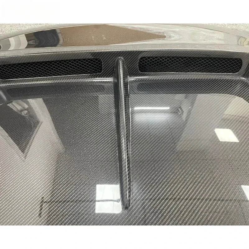 

LB Peormance Type2 Style Carbon Fiber Bonnet Hood for R35 2017-2021