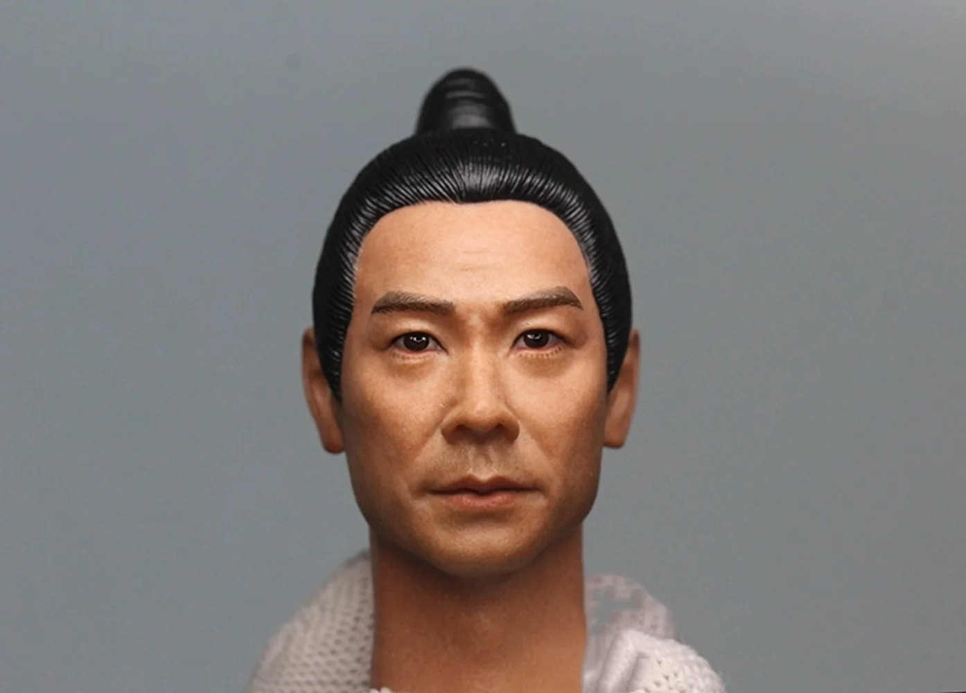 QIJI Guang Male Head Carving   Chiu Man-Cheuk StarAncientToys Movie Actor Soldier  Model 1/6 Scale   Action Figure