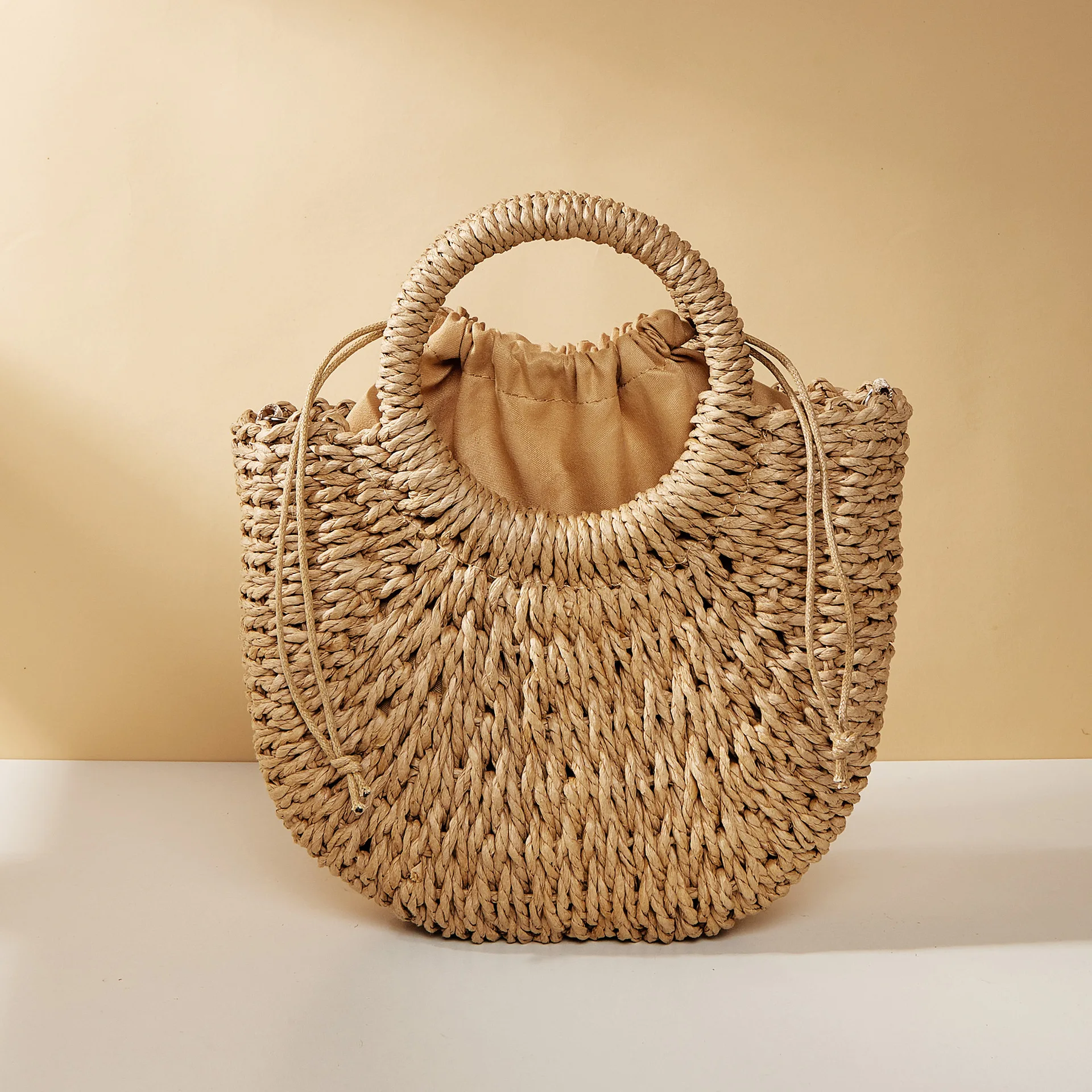 Handgeweven stro rotan half-maan strand handtas grote capaciteit dames zomer holle uit crossbody schoudertas