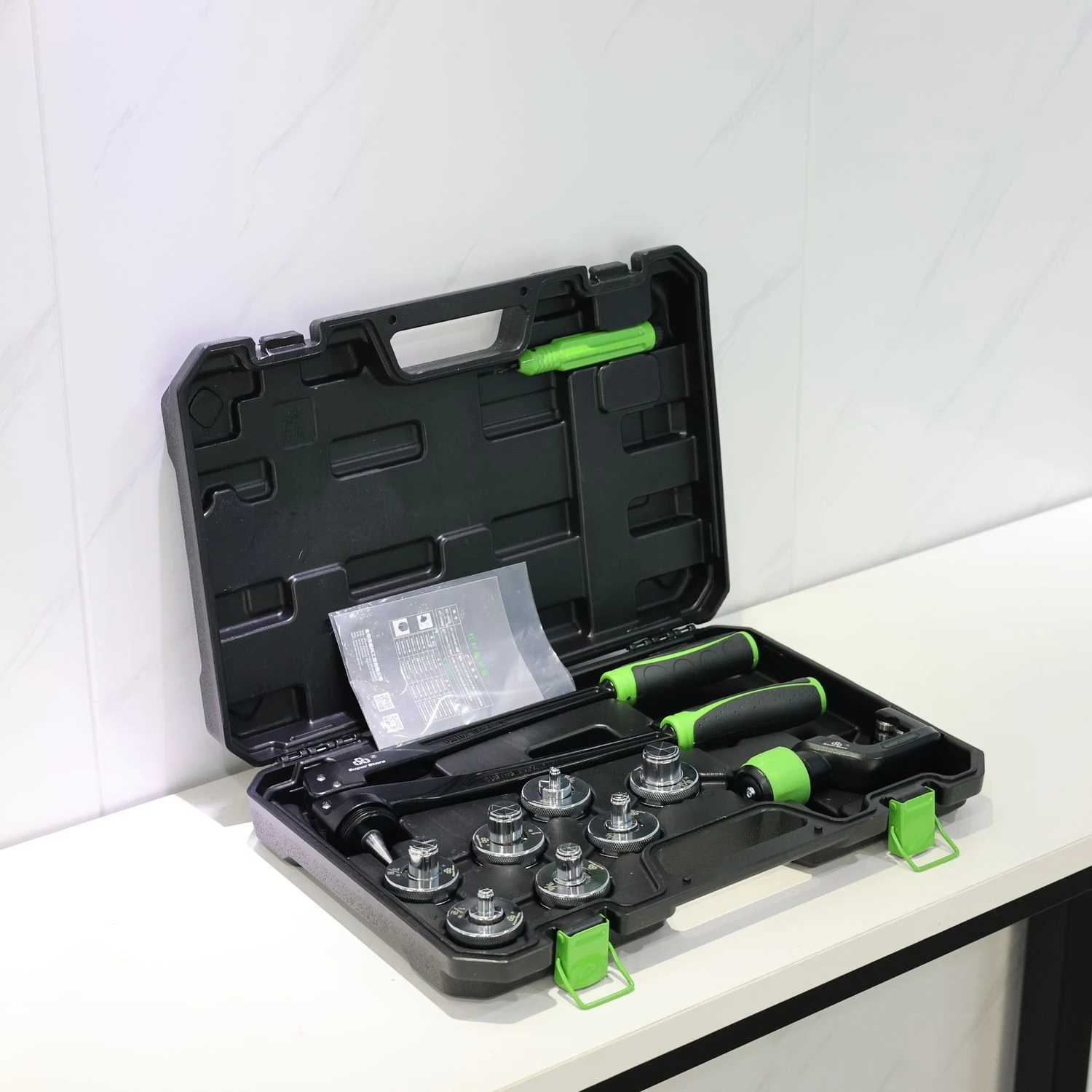 

Popular ST-100A Lever Flaring Tool Easy Operation One-Sided Welding for Refrigeration System