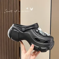 Fashion Thick Soles Hollowed-out Sandals Outdoor Clogs Chunky Ladies Garden Shoes Summer Women Sandals Platform Beach Slippers