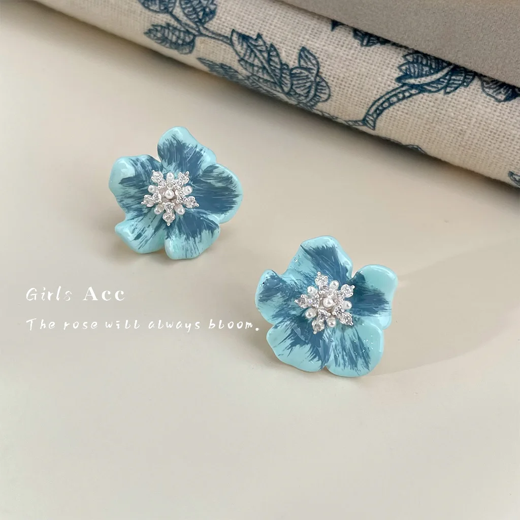 

Elegant Hand-Painted Begonia Flower Earrings French Style Oil Dripping Light Luxury Fashion Earrings Handmade Women Jewelry Gift