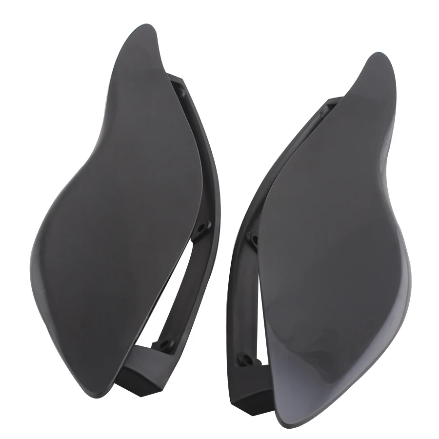 Motorcycle Wind Deflector Kit with Mounting Hardware 1 Pair Accessories For Harley Electra Glide Street Glide Tri Glide 2014-up