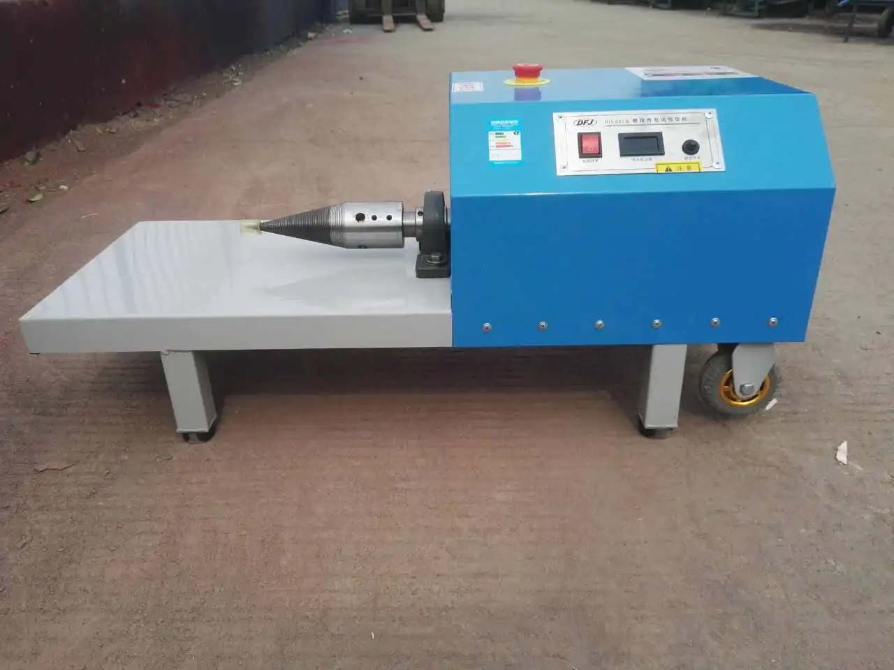 Qk Desktop 50 Ton H… - image