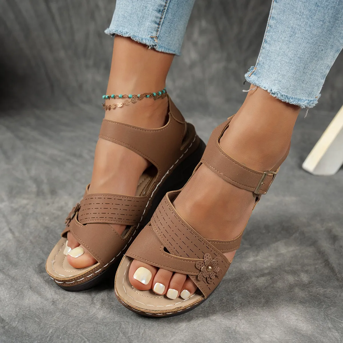 Retro Flower Plarform Sandals Women Plus Size Ankle Buckle Wedge Sandles Woman Comfort Non Slip Orthopedic Sandalias Mujer