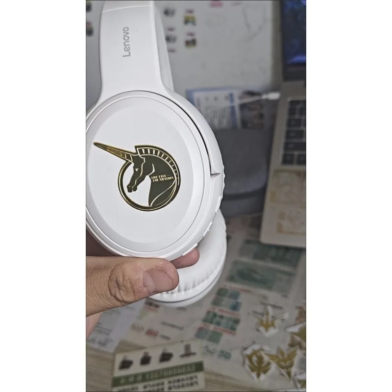 새로운 건담 금속 스티커 애니메이션 액션 피규어 만화 방수 낙서 스티커 전화 및 노트북 자동차 장식 크리스마스 선물