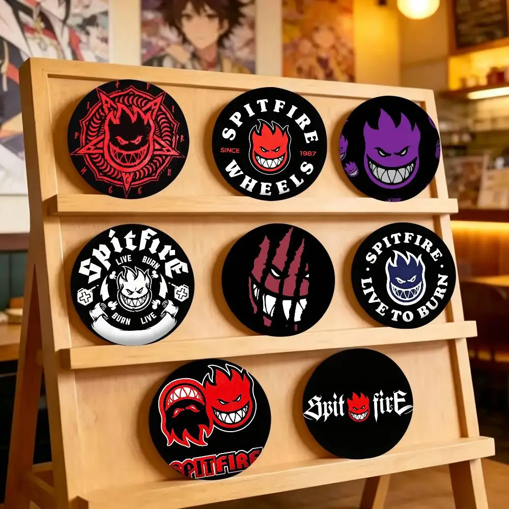 S-Spitfire W-Wheels Logo 25mm 32mm 44mm 58mm 75mm Brooches Badges Pins for Accessories Gift