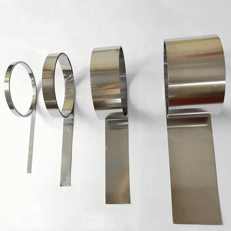 430 رقائق الفولاذ المقاوم للصدأ المغناطيسية 3CR13 شريط فولاذي رفيع الطول: 1 متر السُمك: 0.05 0.1 0.15 0.2 0.3 0.4 0.5 مم