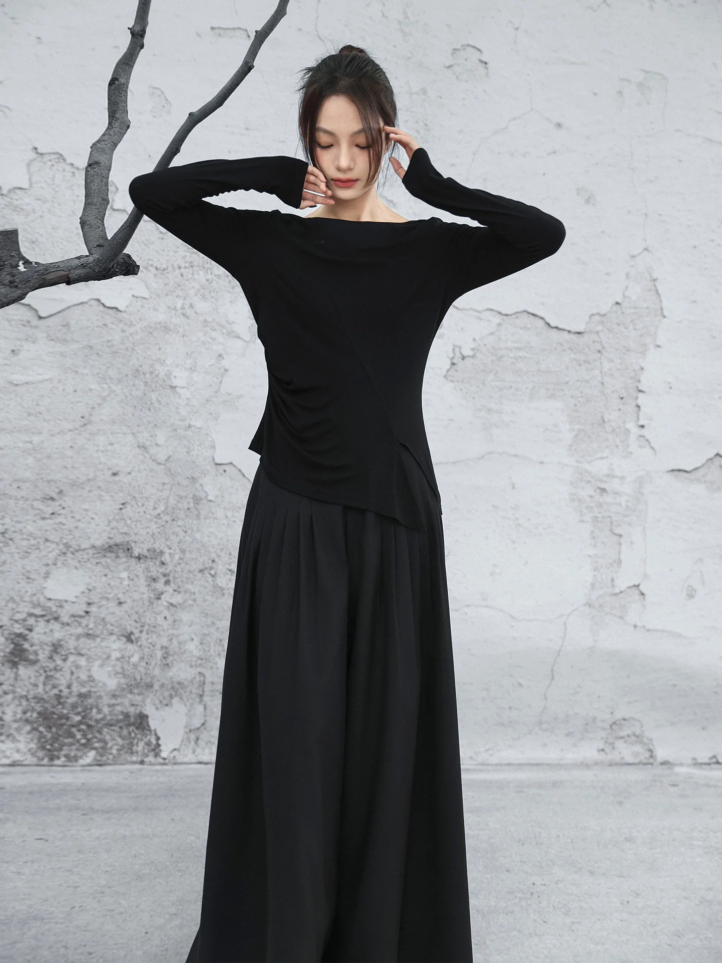 

Весенняя вязаная базовая футболка для женщин с круглым вырезом и разрезами, дышащая, удобная, с длинным рукавом, повседневный модный дизайн