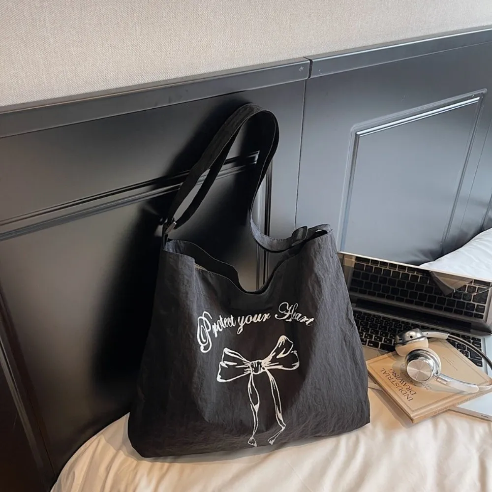 

Простая корейская женская сумка-тоут, большая вместительная сумка на плечо с бантом для отдыха, нейлоновая универсальная дорожная сумка для женщин/девочек