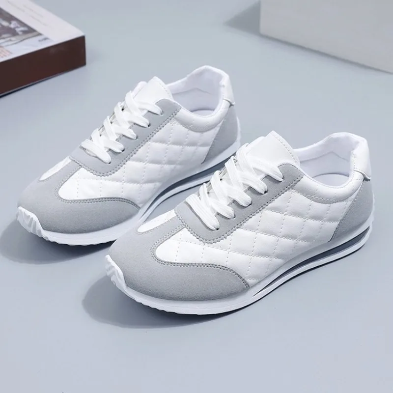 Women Casual Walking Shoes Woman Flat Lace Up Leather High Quality Sneakers Fashion Bottomed Loafers Female Vulcanized Shoes