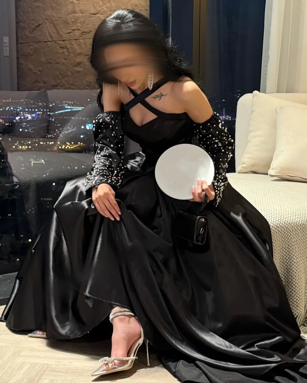 

Customized Sexy Casual Pleat Rhinestone A-line Halter Long Dresses Bespoke Occasion Dresses Modern Style Sizes Available