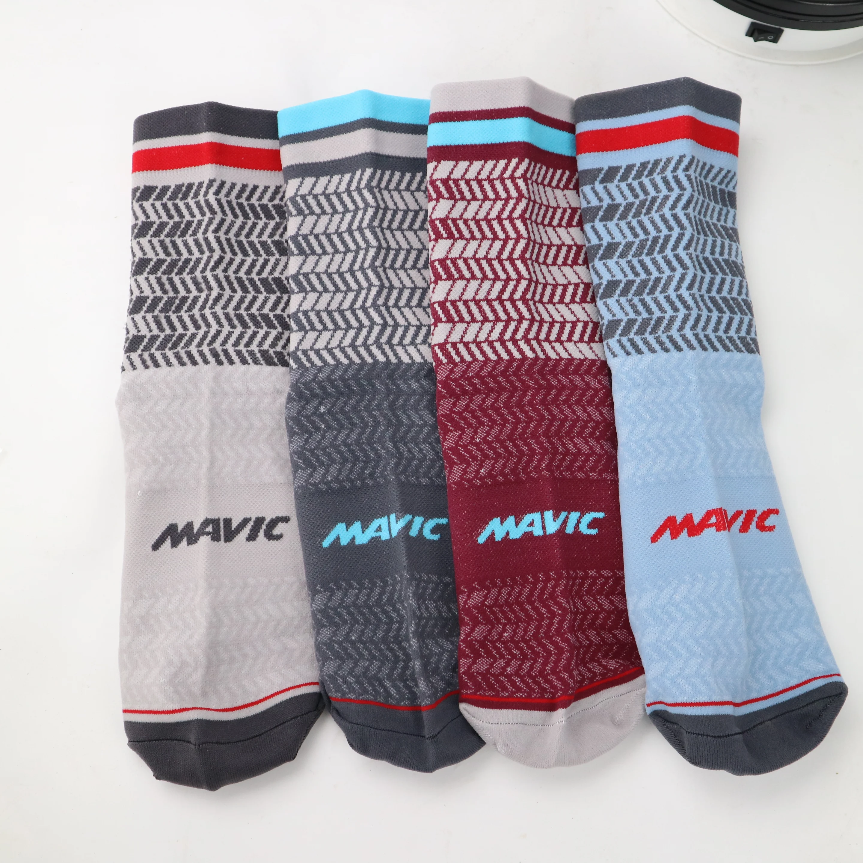 Chaussettes de cyclisme pour athlètes, chaussettes de randonnée, de course, de basket-ball, de petite et moyenne taille, à enfiler pour le cyclisme en montagne, la gym