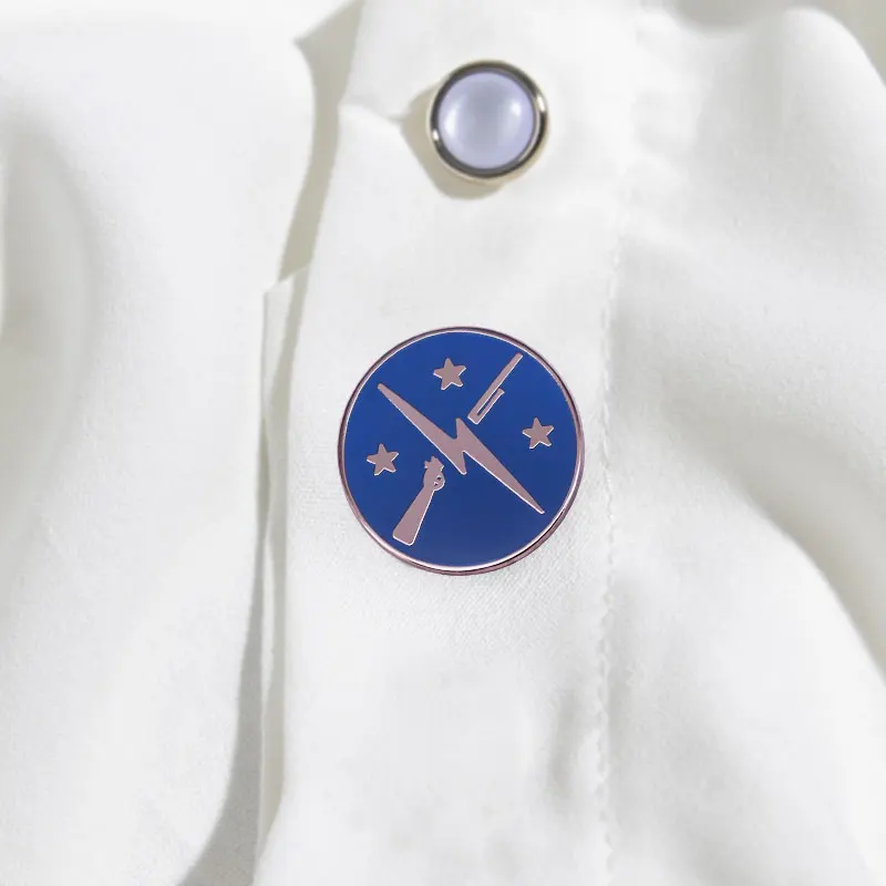 Mans Commonwealth Minutemen game enamel pin brooch badge Backpack Collar Pins Hat Jewelry accessories