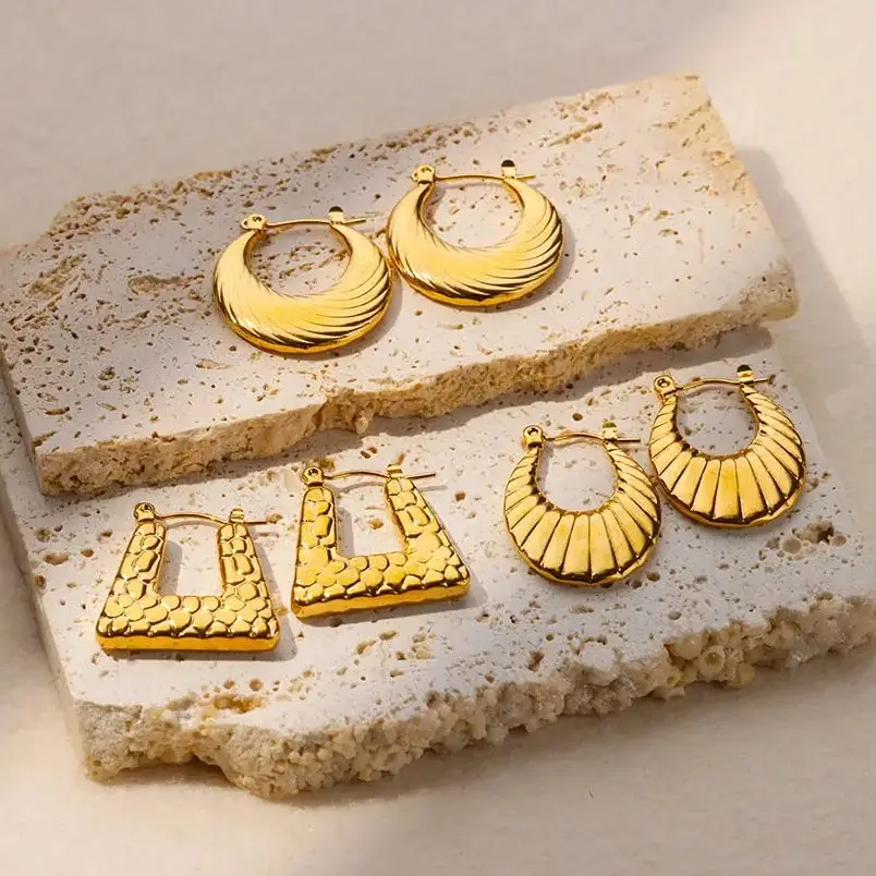 Vintage Stainless Steel Chunky Round Earrings For Women 2024 New Trending Gold Color Geometric Ear Hoops Earrings Jewelry Gift