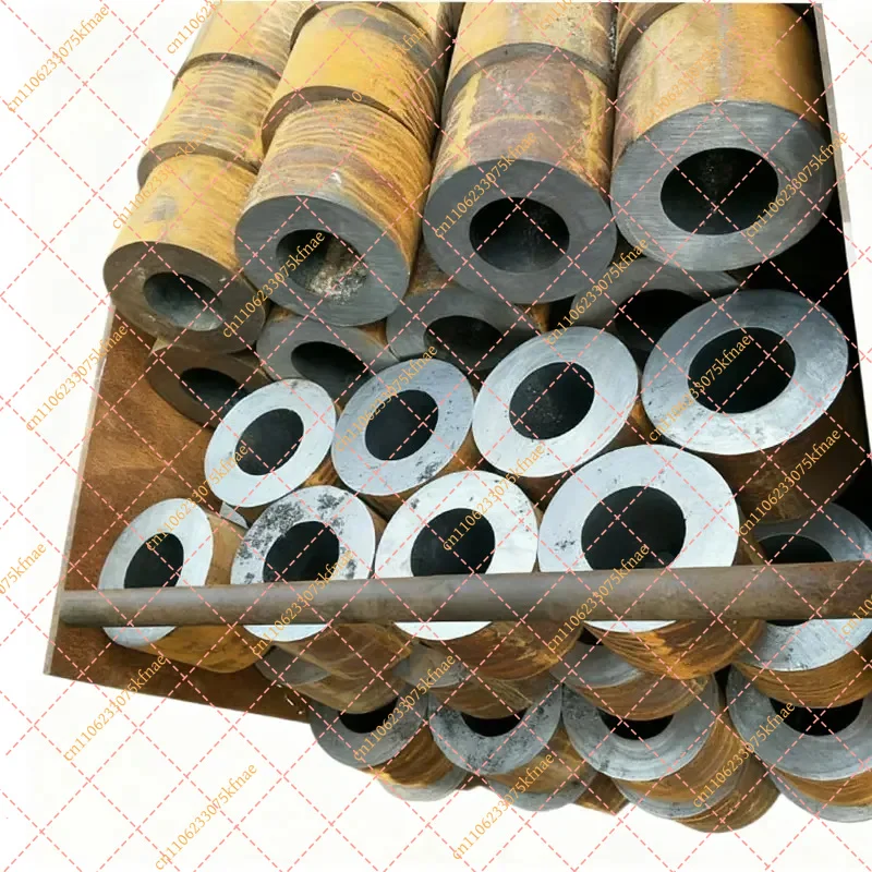 4140 42CrMo4 Alloy Seamless Steel Tube High Toughness Metal Pipe Industrial Solid Alloy Steel Tubing
