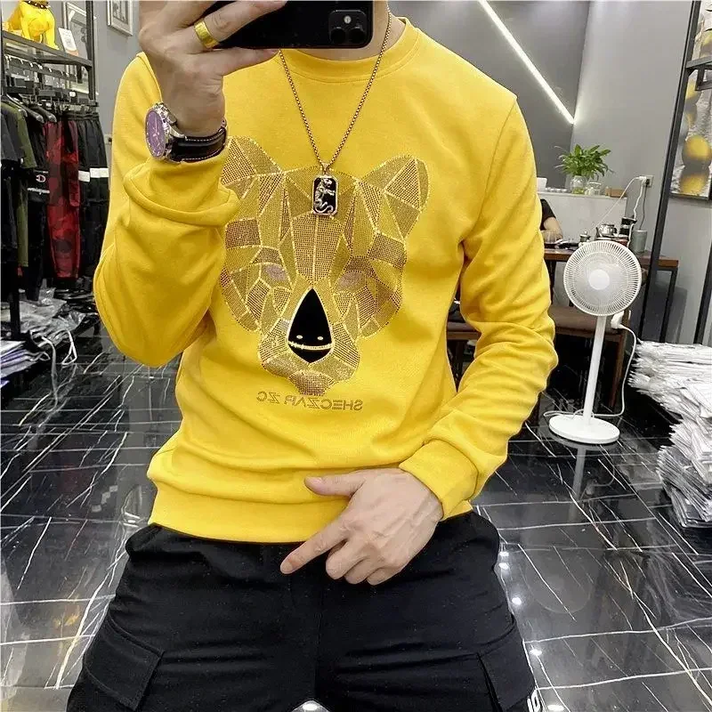 Sweatshirts for Man Top Pullover Men\'s Clothing Hoodieless Yellow New Rock Graphic Diamond Warm Novelty and Korean Style Luxury