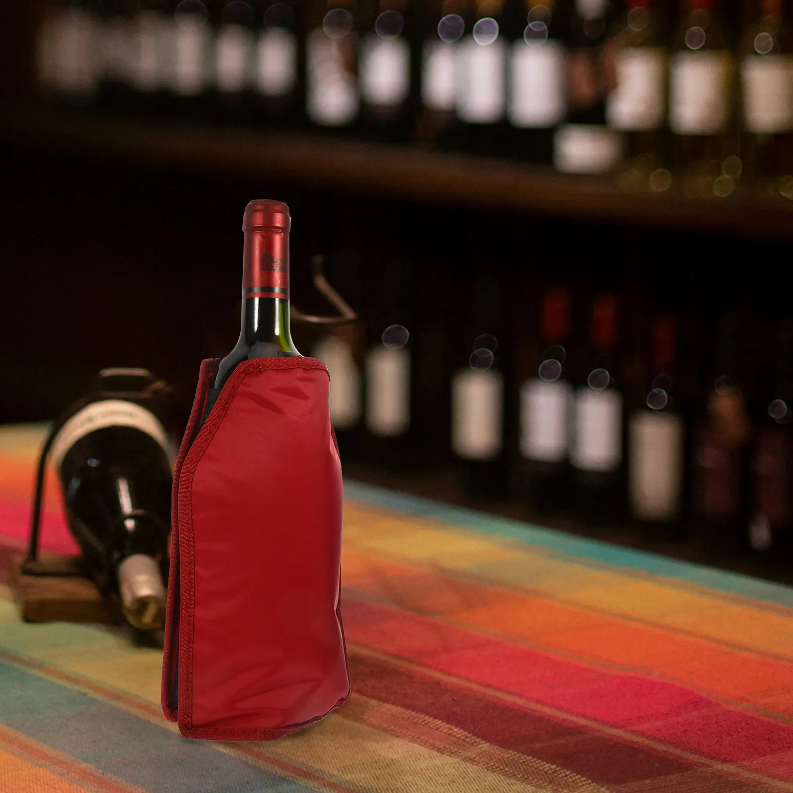 

Wine Cooler Sleeve Reusable Insulated Bottle Cooler for Wine and Beer 750Ml Efficient Temperature Control Portable Stylish