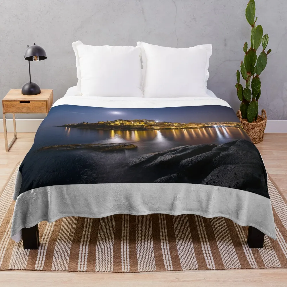 

Full Moon Magic I Throw Blanket Winter beds Bed Fashionable Blankets For Baby halloween Blankets