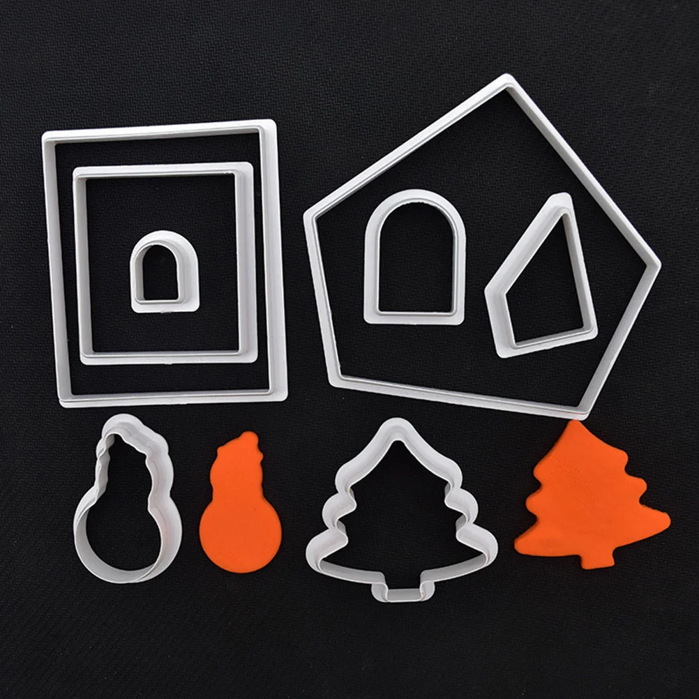 8 Pcs Christmas House Cookie Set Mini Ginger Snowman Plastic Cookie DIY Chocolate Biscuit Mold for Kitchen Cafe