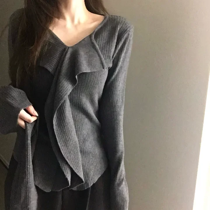

Korean Style V-Neck Top Women's Fashionable Asymmetrical Design with Sash Versatile Long Sleeve Knitted Sweater for Spring