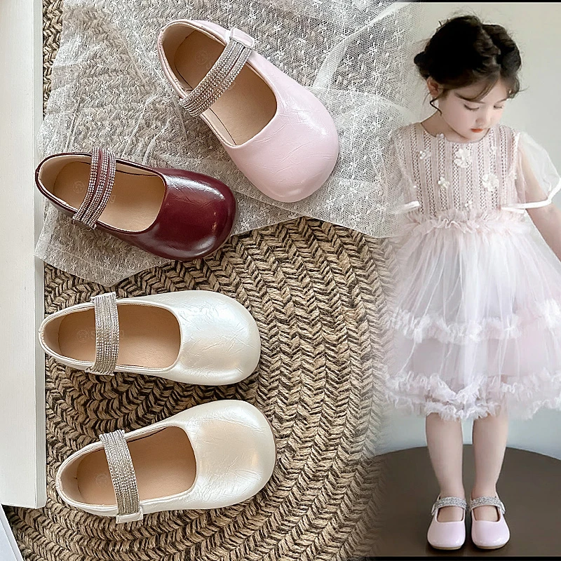 

Girls Flat Shoes Princess Style Soft Sole Kids Leather Shoes Hook&loop 2026 Brand New Children Dance Shoes Korean Style Trendy