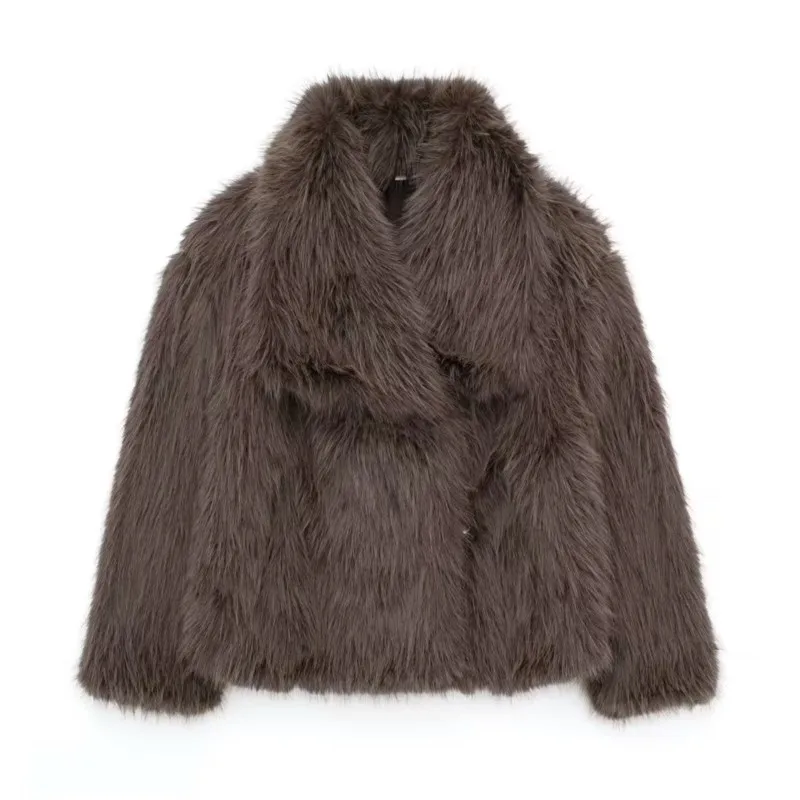 The new hybrid fur coat with a large lapel for women's is fashionable thickened and versatile
