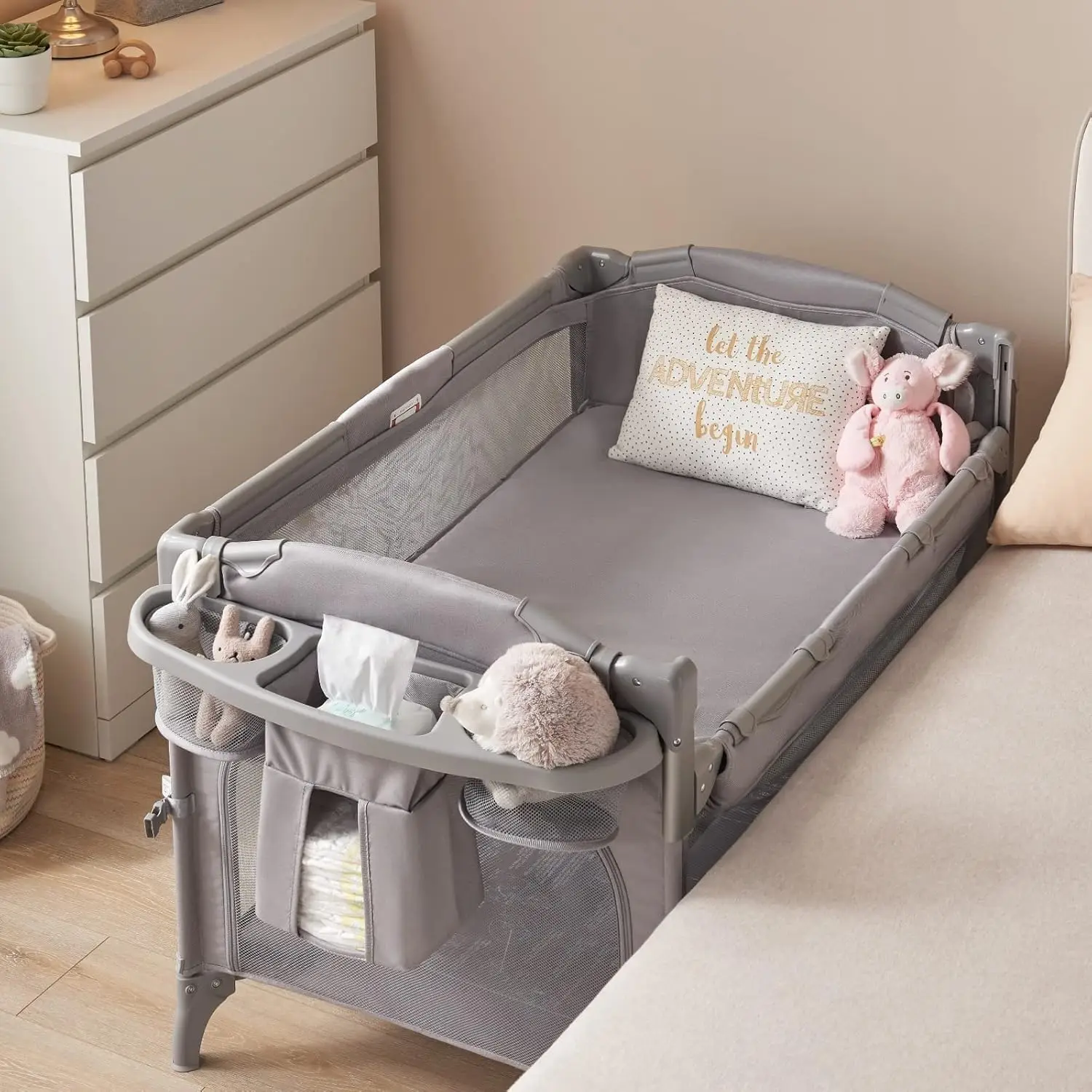 

4 in 1 Baby Bassinet Bedside Sleeper, Baby Bedside Crib 4 Functions, Bedside Bassinet Crib Sleeper, Playard, Changing Table, Bab