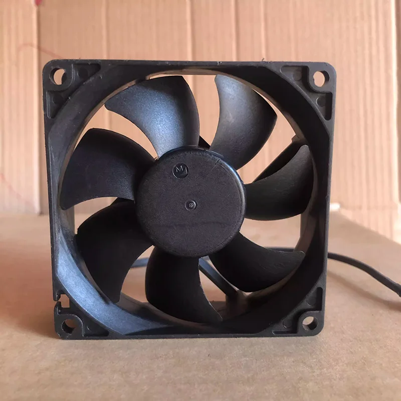 Computer Server Cooling Fan DC 12V 0.40A 80x80x25mm 3-Wire DA08025B12HF
