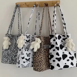 Borsa a tracolla Casual grande Chic coreana borsa a tracolla leopardata borsa in tela da donna nuove borse per la spesa borsa con stampa per studenti Bolsa Mujer