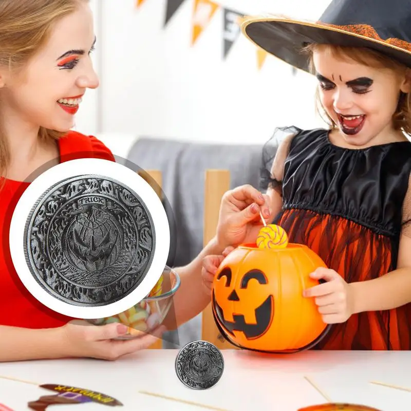 Trick Or Treat 3D Coin Desk Decor Halloween Coin Collector Coin Treat Or Trick Pumpkin Coin Embossed Ghost Challenge Coin Badge