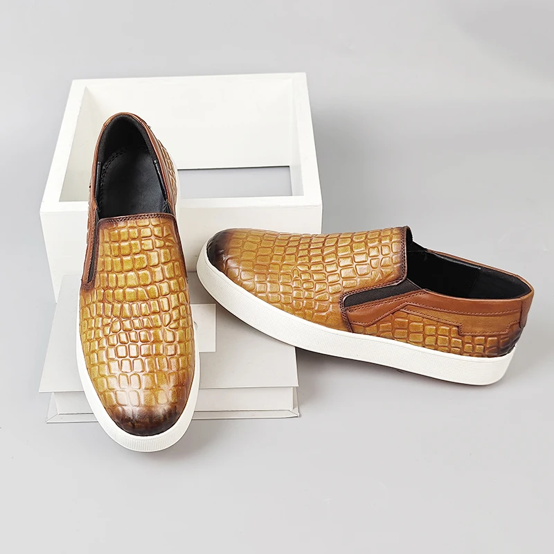 

Light Luxury Mens Handmade Genuine Cowhide Loafers Slip On for Easy Wear Crocodile Embossed Ideal for Daily Casual