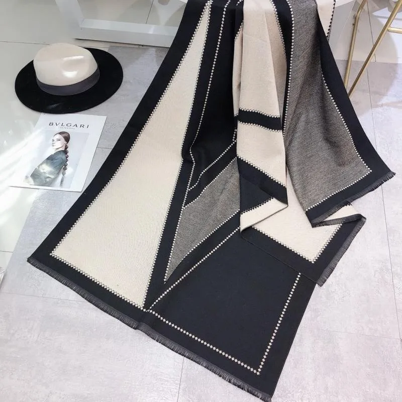 

Ladies' autumn and winter faux cashmere long V-shaped, color-blocked, warm and thick shawl, dual-purpose Korean version students